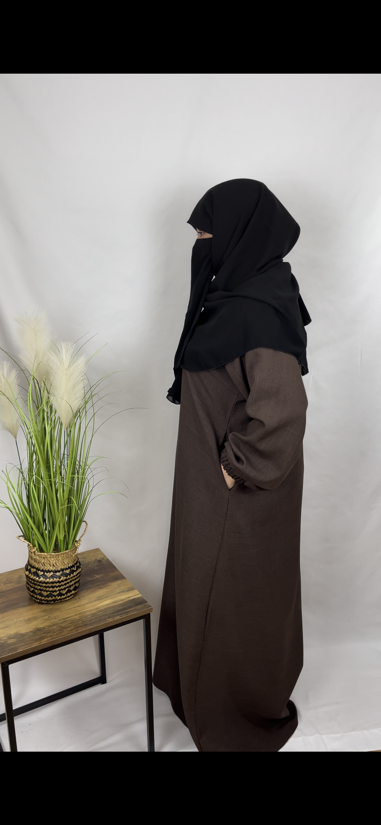 UMBER ABAYA