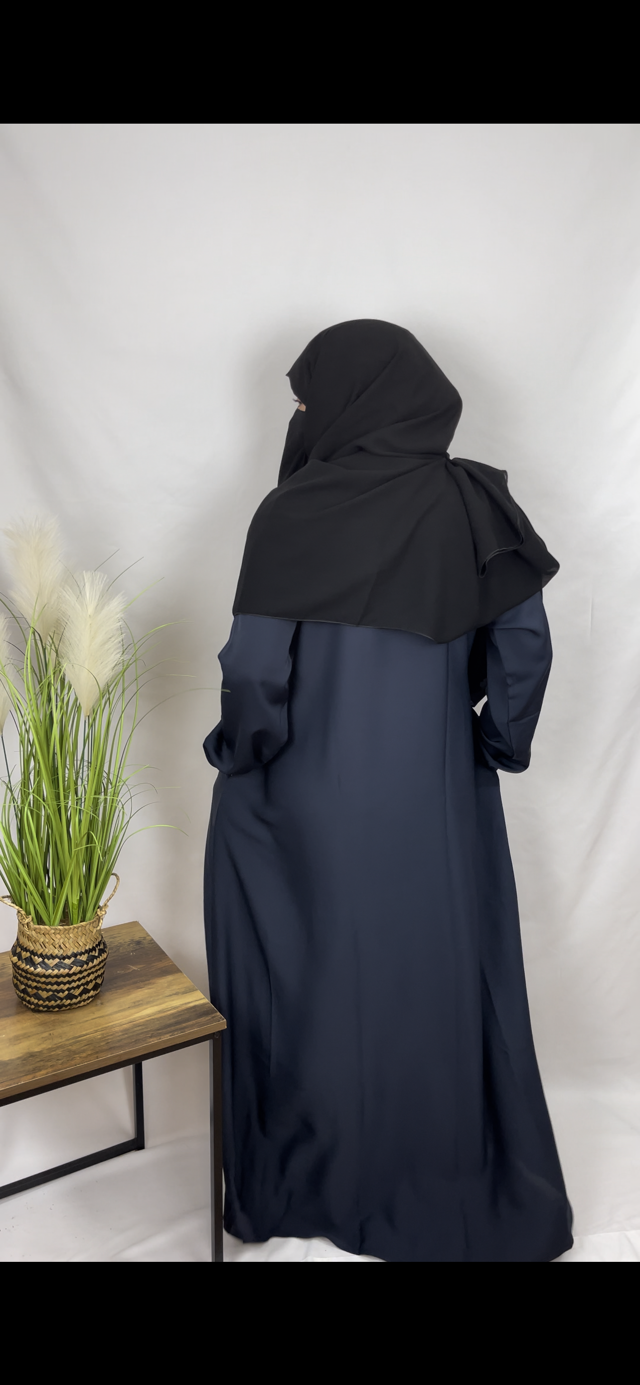 ROYAL BLUE ABAYA