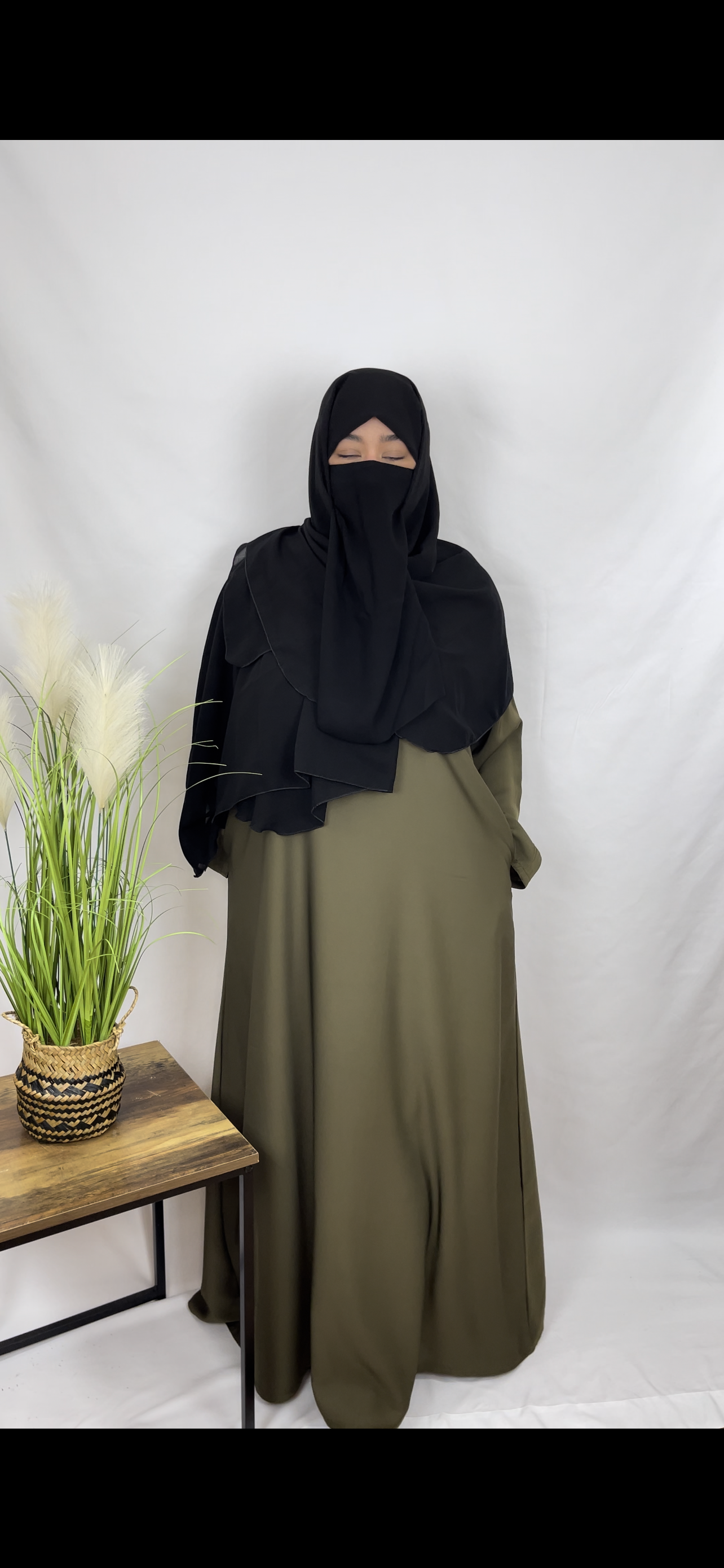OLIVE ABAYA