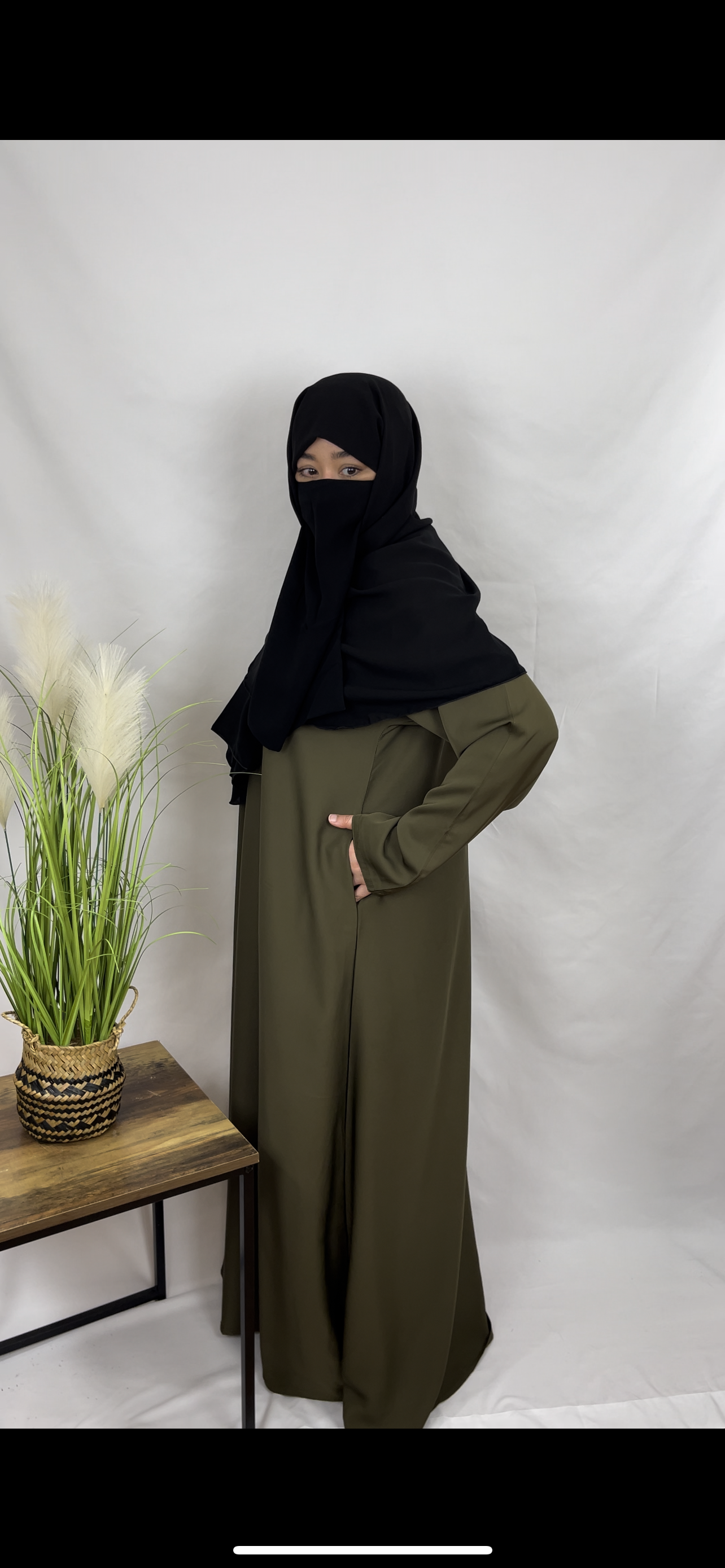 OLIVE ABAYA