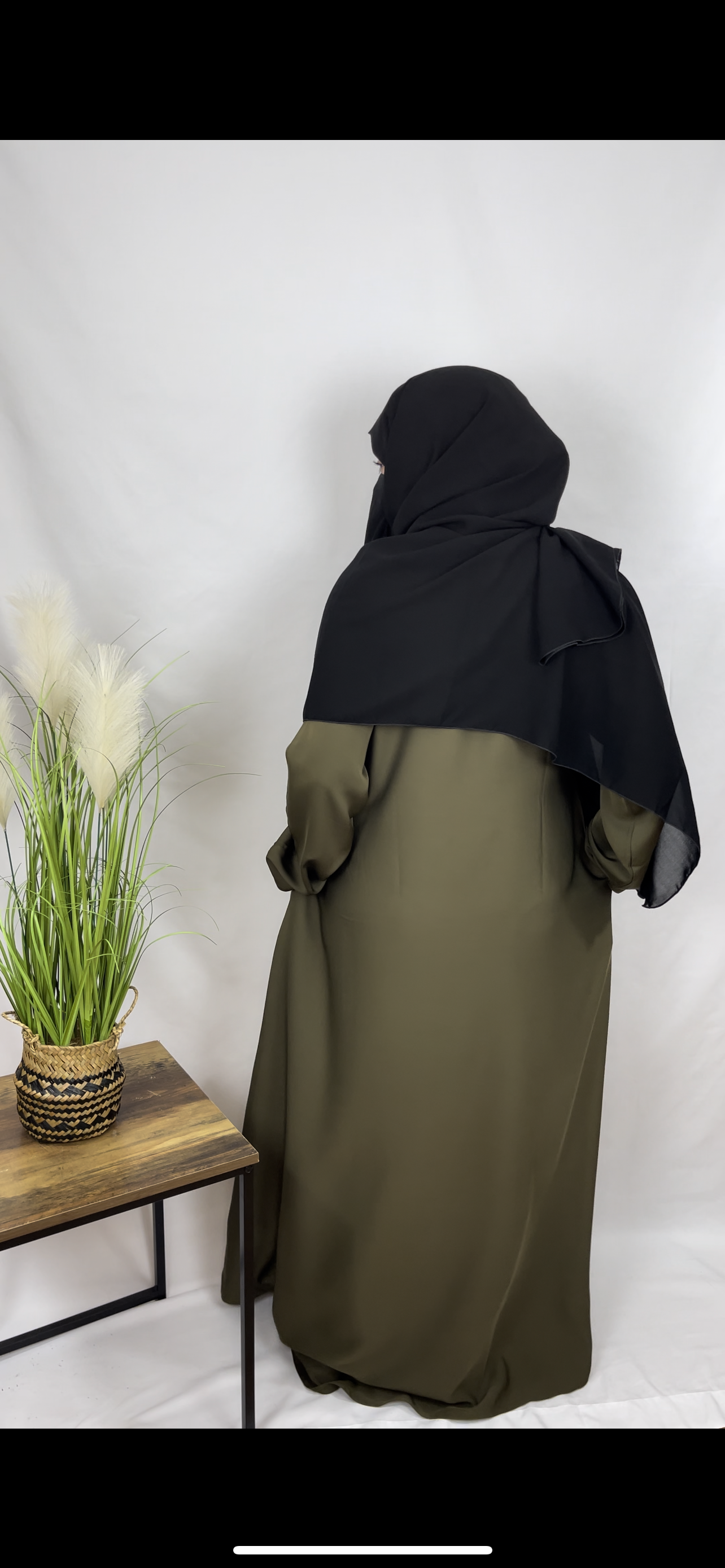 OLIVE ABAYA
