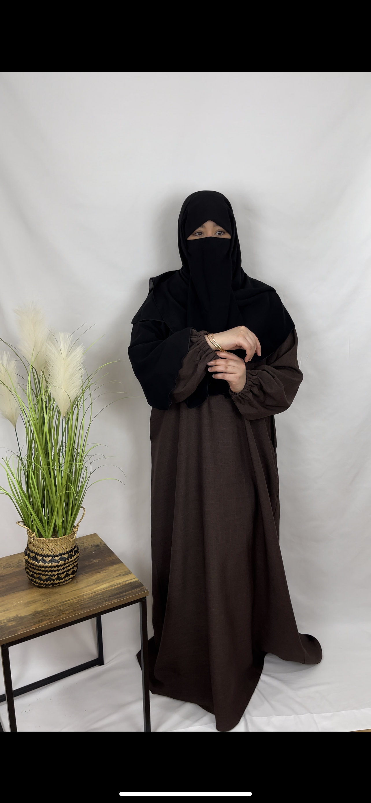 UMBER ABAYA