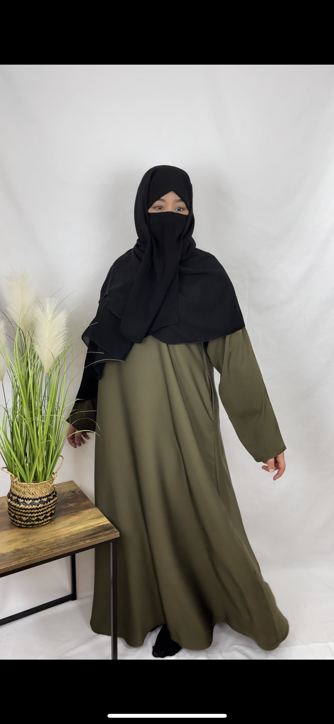OLIVE ABAYA