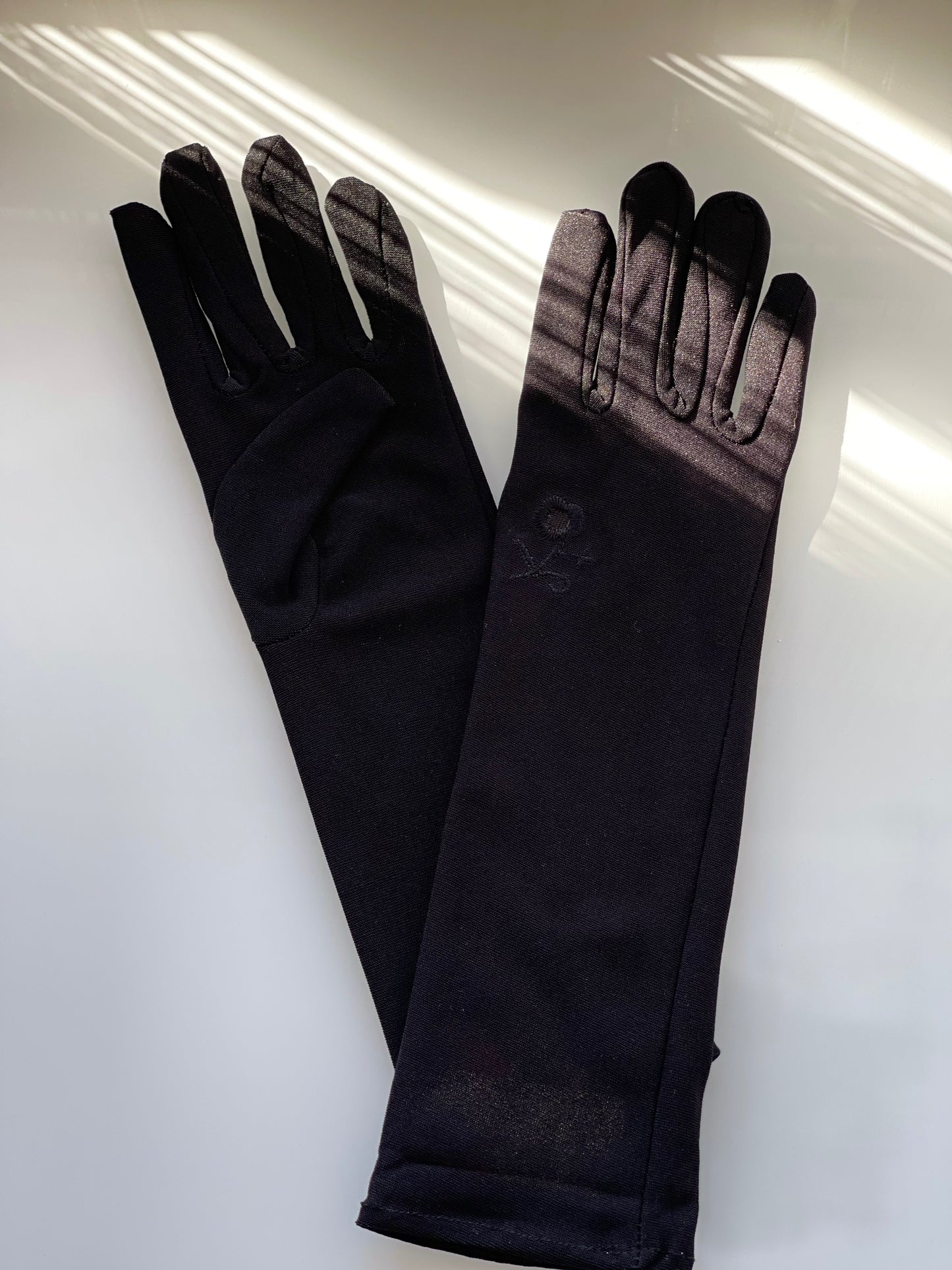 Black Nouha Gloves