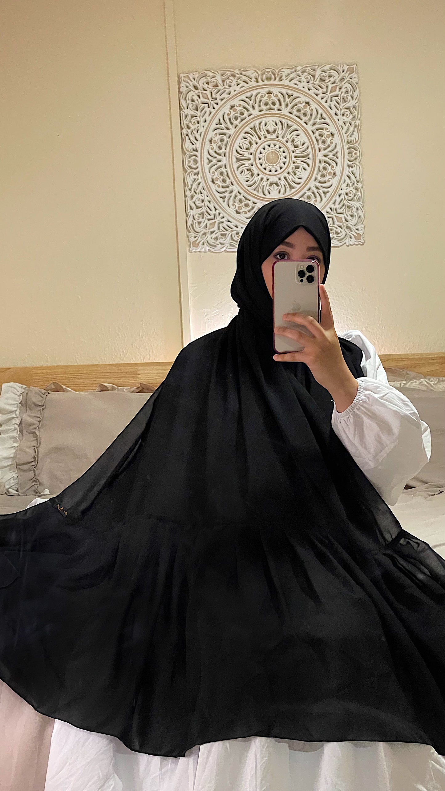 Maxi Black Flouncy Hijab
