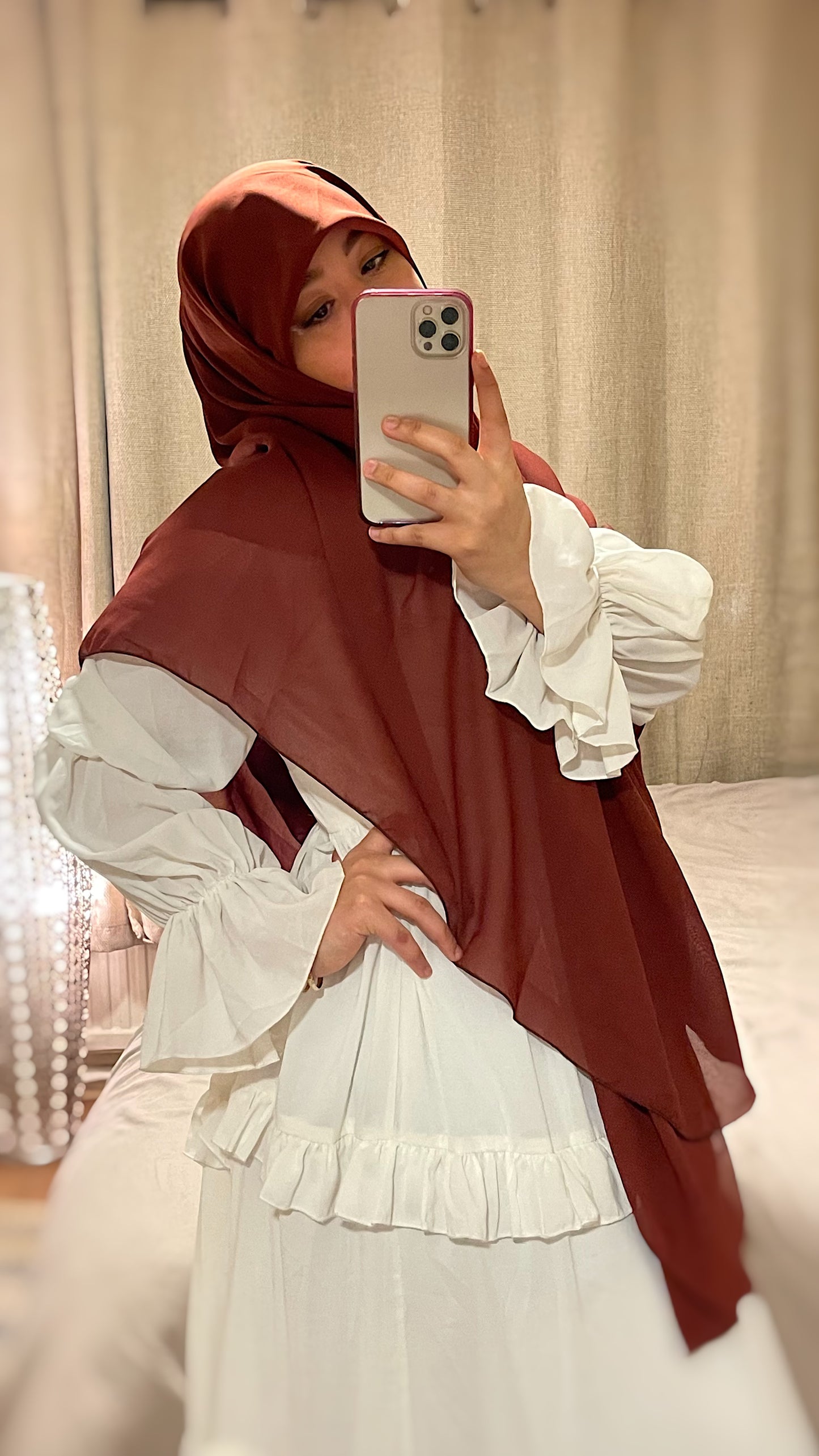 Maxi Maroon Simple Hijab