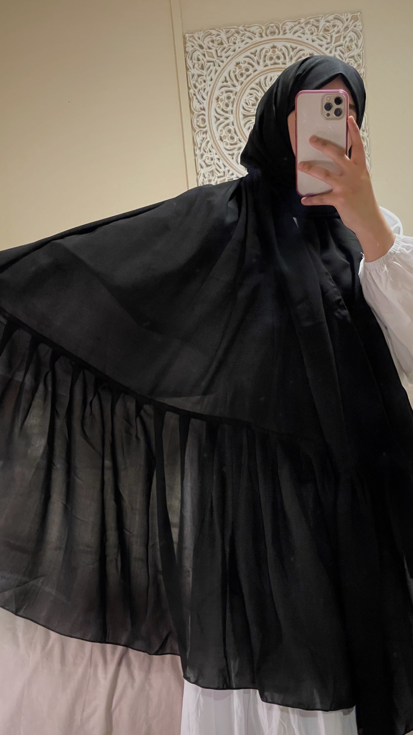 Maxi Black Flouncy Hijab